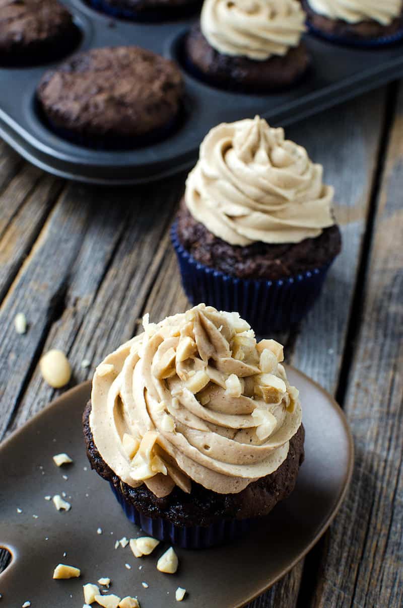 The Best Chocolate Zucchini Cupcakes You&amp;#39;ve Ever Had - diycandy.com