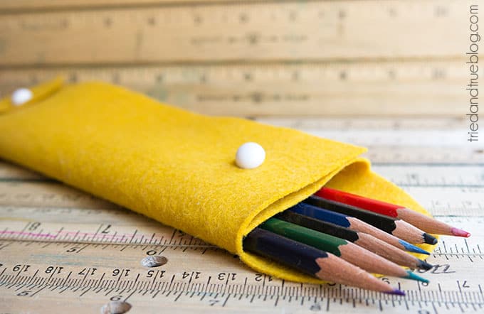 Quick and Easy Vinyl Pencil Bags