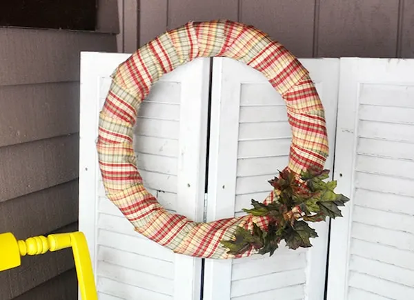 DIY autumn wreath for your door made with Dollar Tree supplies