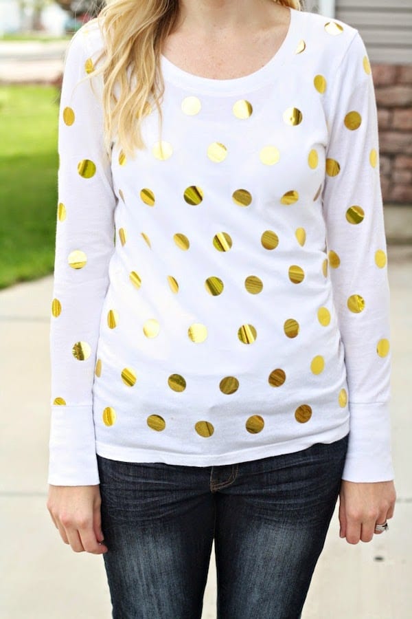 Make a DIY dot shirt