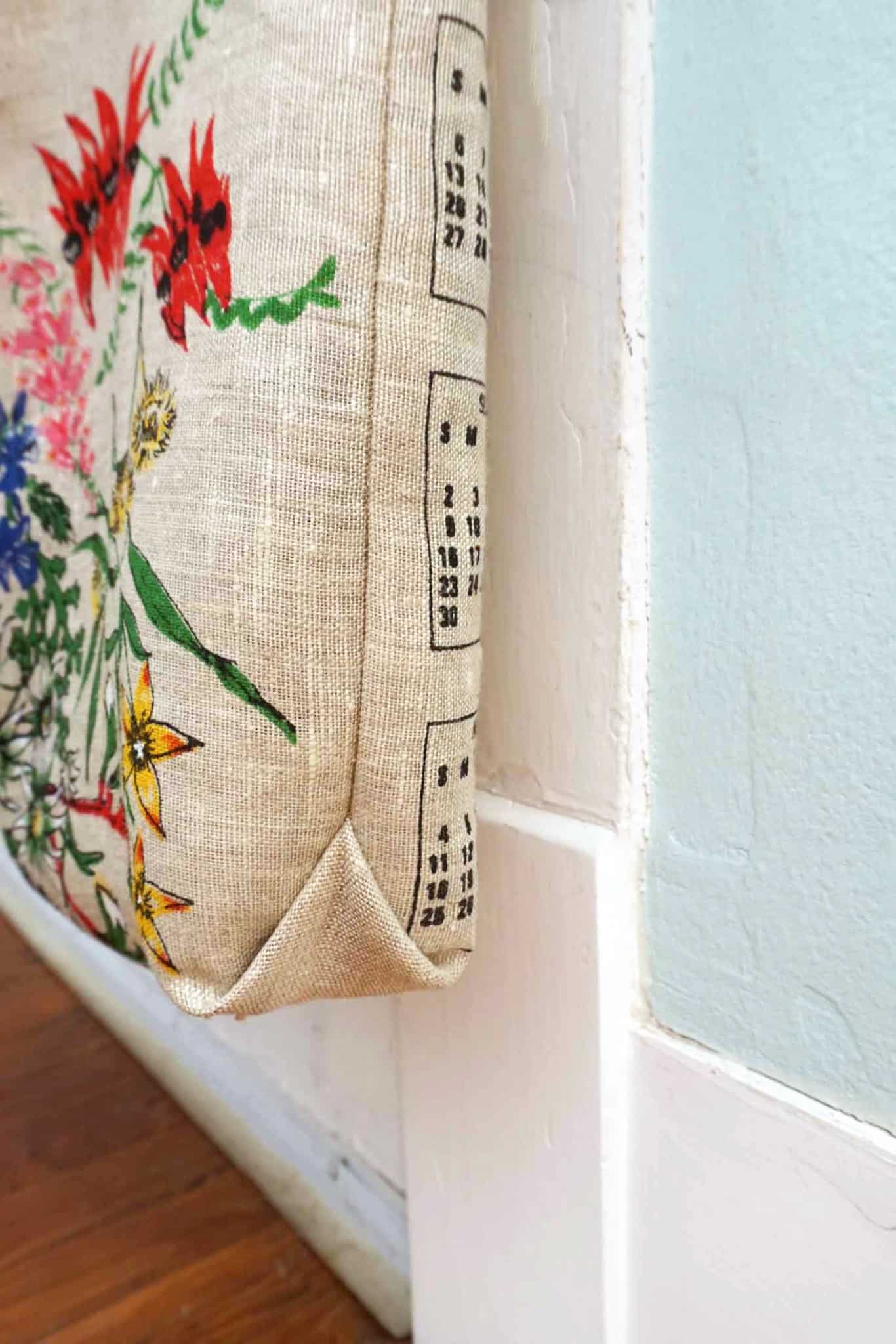 boxed edge of the tea towel tote