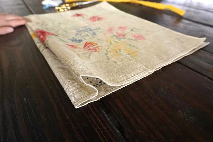 Looking at a folded tea towel from the side