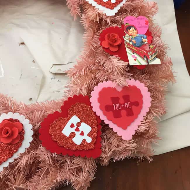 Hearts glued to the wreath base