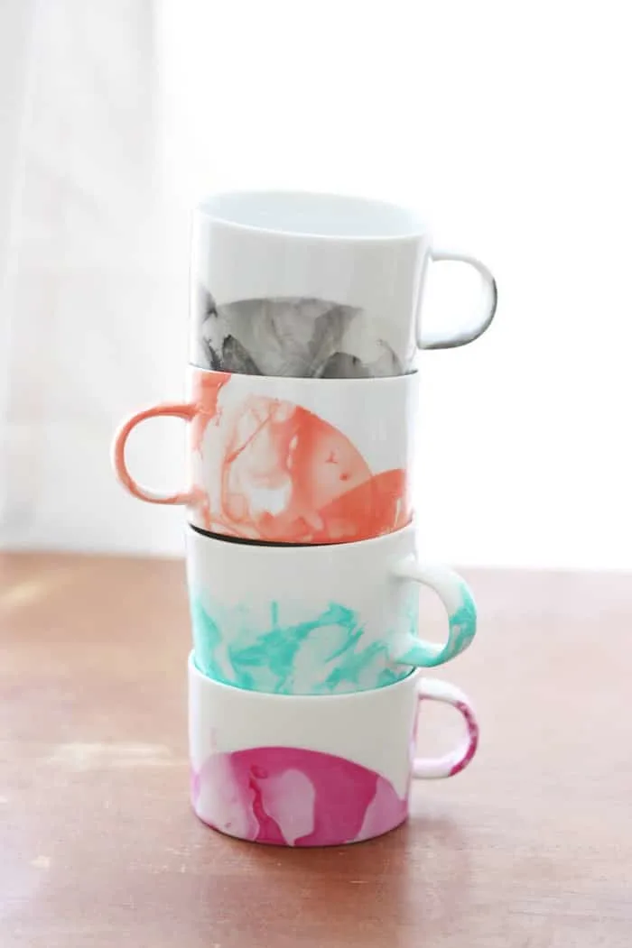DIY marbled mugs with nail polish - stacked
