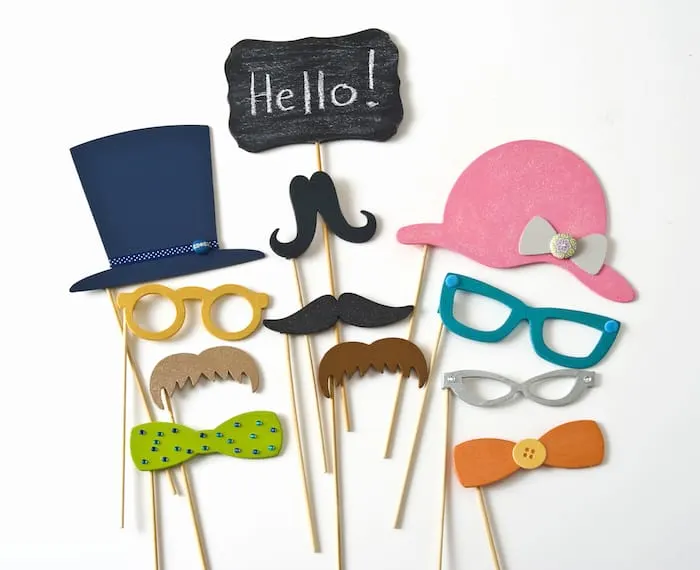 Colorful Diy Photo Booth Props Are Easy To Make Diy Candy