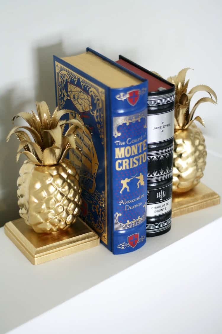 bookends pineapple