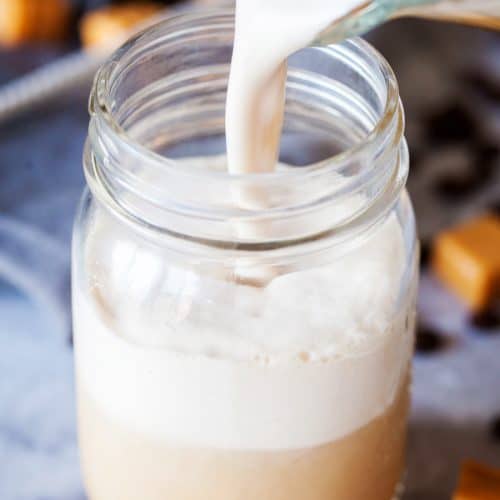 Vanilla Caramel Iced Coffee Recipe - DIY Candy