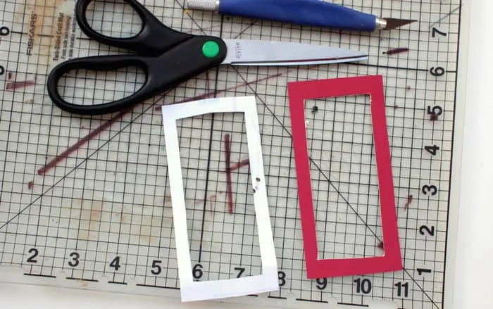 Cutting cardstock with scissors