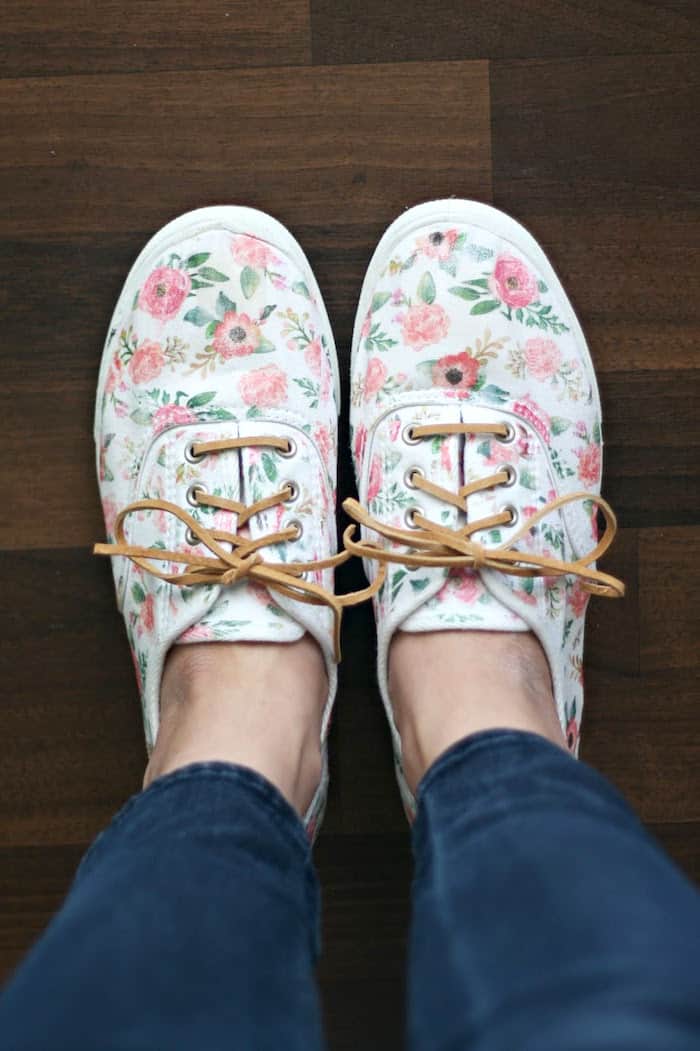 These DIY Floral Canvas Shoes Are the 