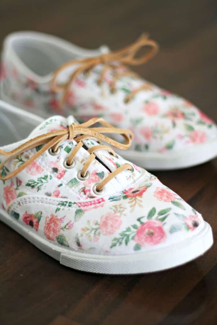 These DIY Floral Canvas Shoes Are the 