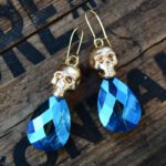 How to make skull earrings