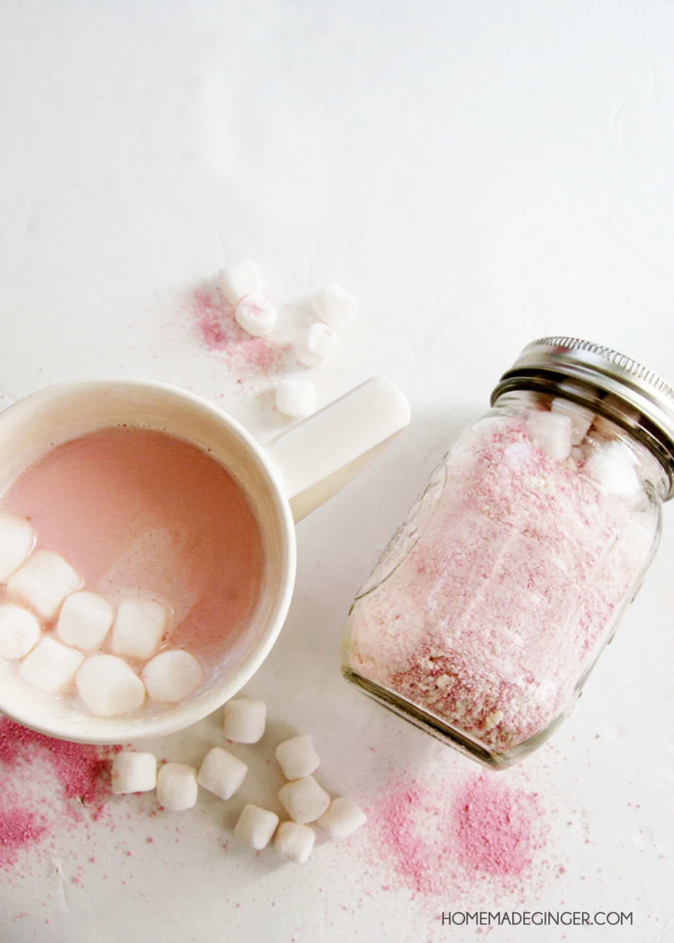 Pink Hot Chocolate | 17 Easy Hot Breakfast Ideas