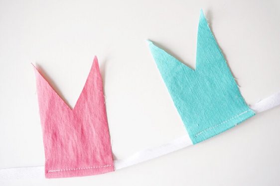 Denim Bunting Made from Old Jean Scraps (Easy!) - DIY Candy