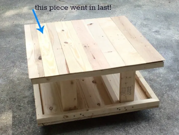 Graphic showing which piece of wood went into the tabletop last