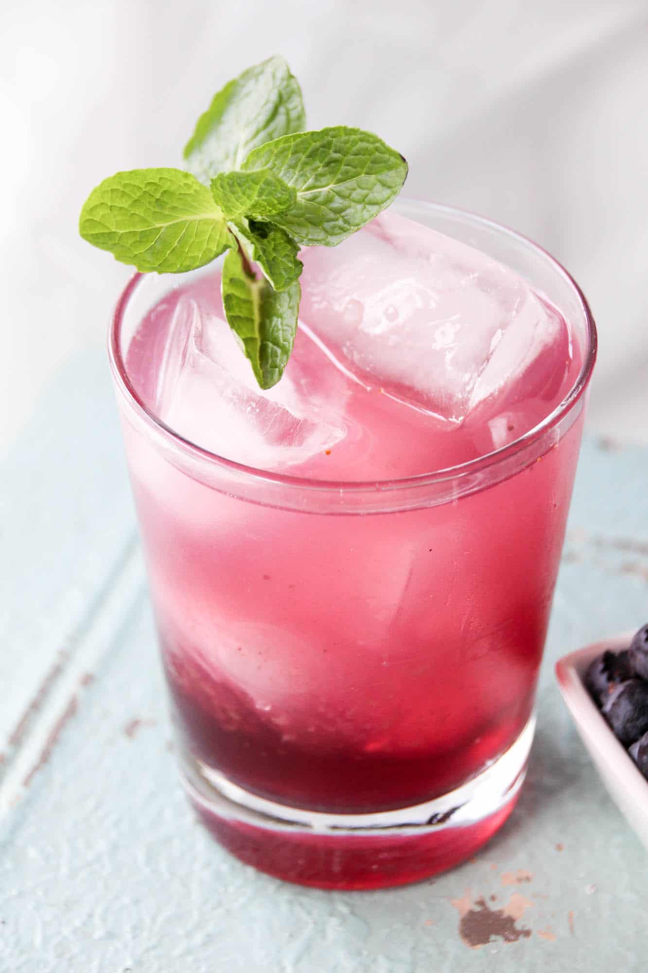 smirnoff blueberry vodka cocktail