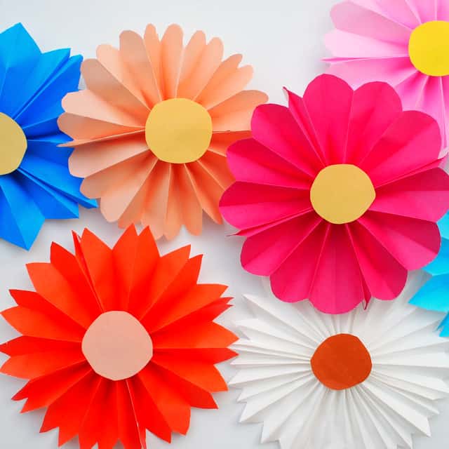 How To Make Paper Flowers The Easiest Way Diy Candy