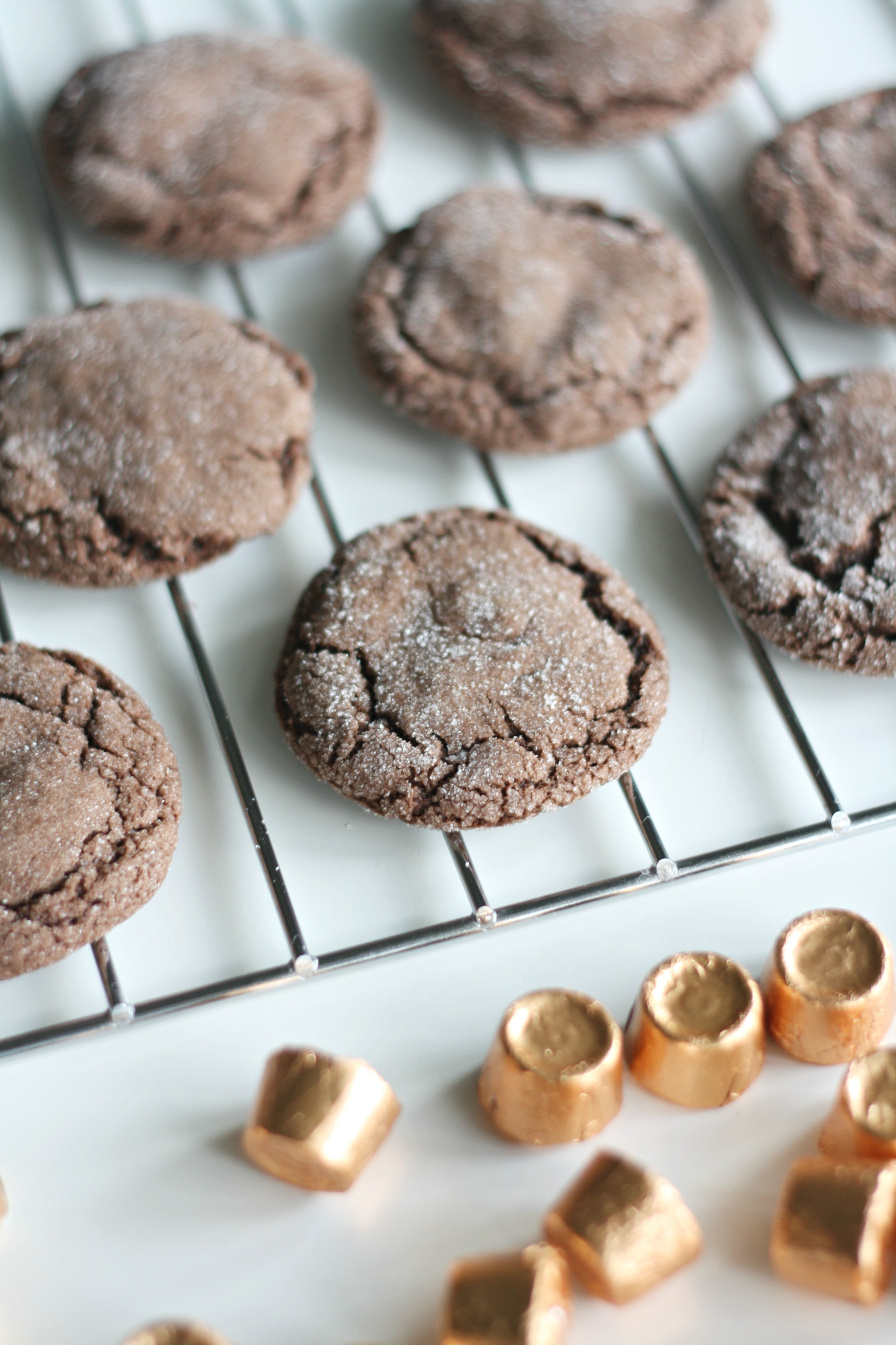 Best & Easiest Five Ingredient Rolo Cookies Recipe - DIY Candy