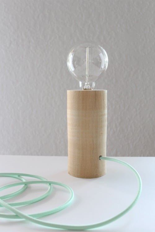 20 DIY Wood Lamps That Will Look 