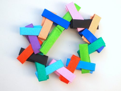 Origami Christmas Ornaments Are Easy to Make - DIY Candy