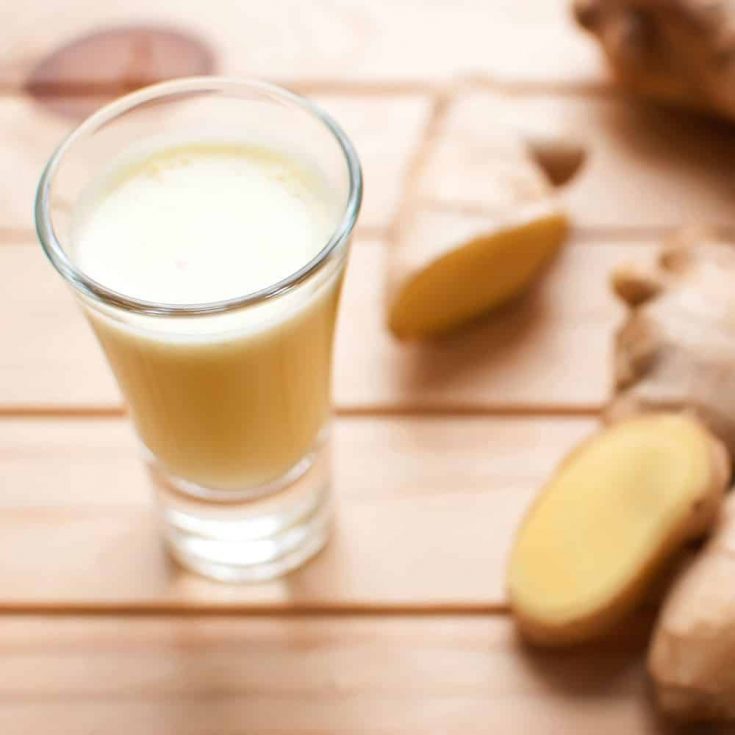 You don't need a juicer for these ginger shots! Perfect for cold and flu season, these boost your immune system the natural way. Perfect for a daily detox.