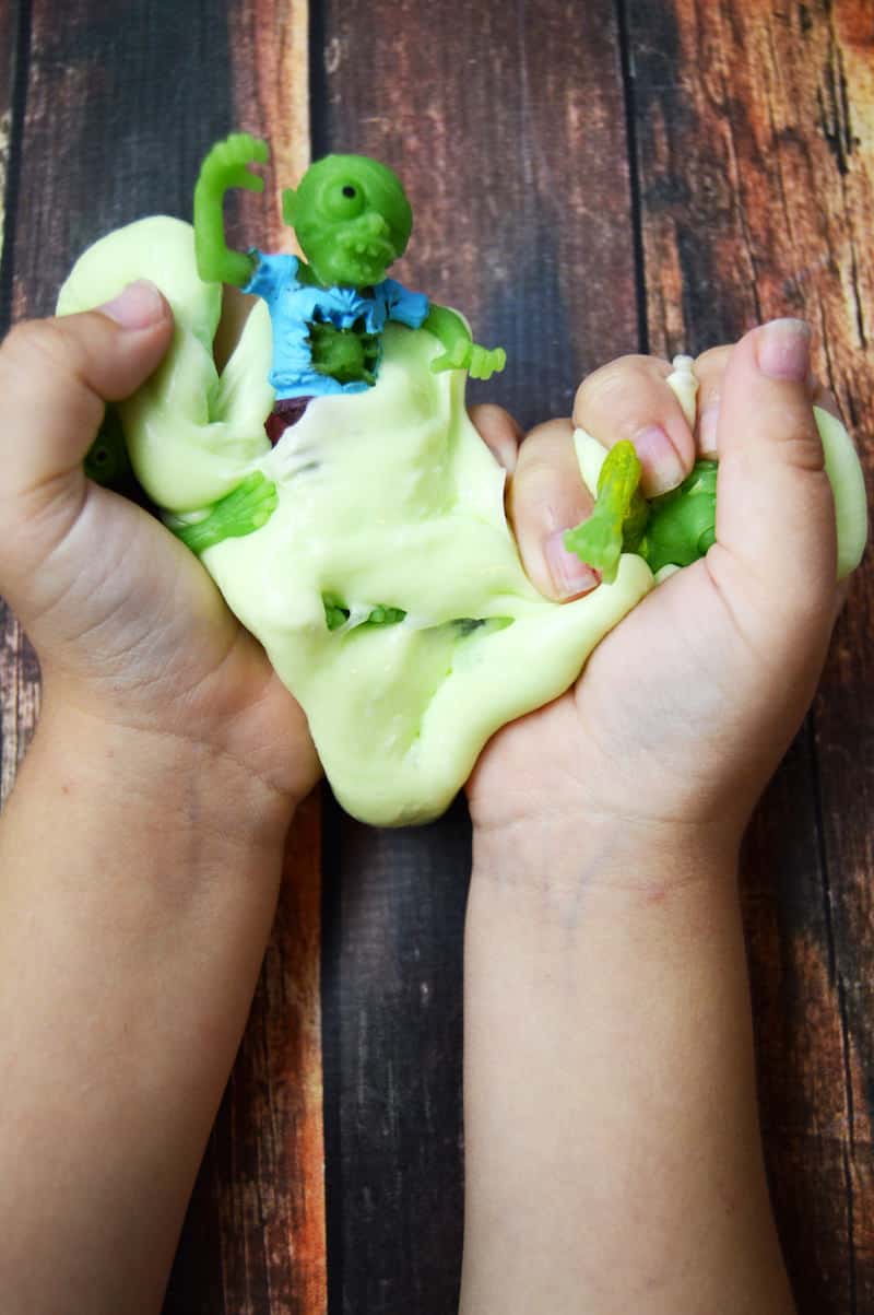 Learn how to make this easy Halloween slime for kids! No borax and you probably have the supplies already. Fun zombie theme!