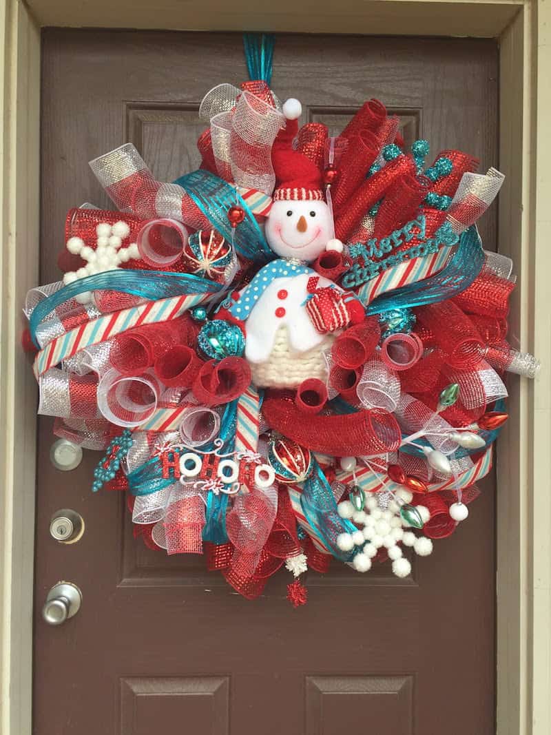 12 Ideas for Christmas Mesh Wreaths - DIY Candy