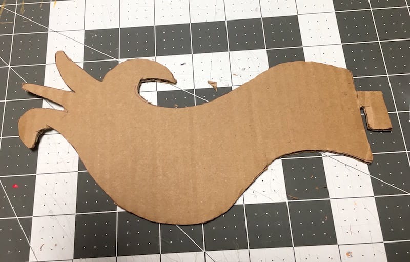 Cut out a unicorn tail from cardboard