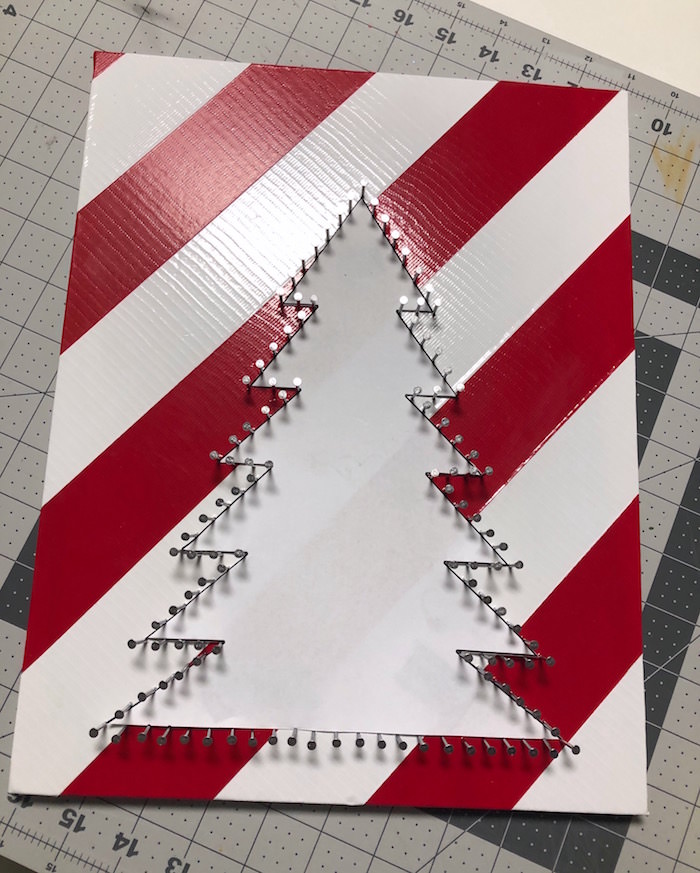 Featured image of post String Art Templates Christmas / This template is meant for a board sized at 12 w x 7 h.