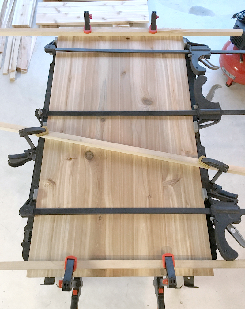 Add bar clamps to your patio table side planks