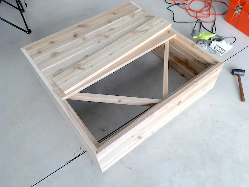 Making the table top of your outdoor coffee table