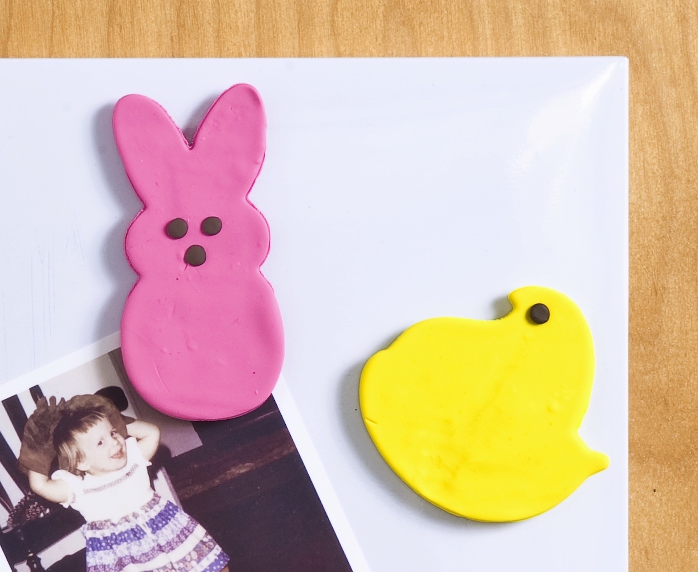 DIY Easter magnets with cookie cutters
