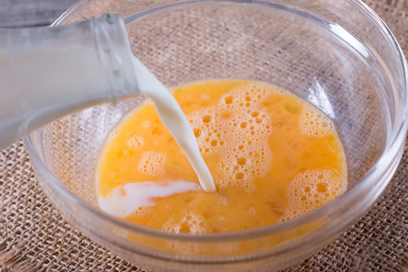 This Bailey's Ice Cream is Deliciously Creamy DIY Candy