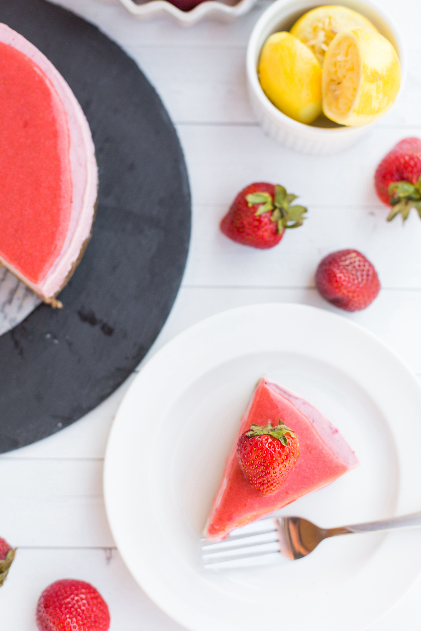 vegan cheesecake strawberry