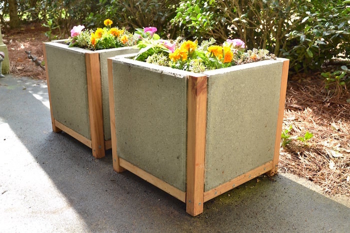 How to make a paver planter