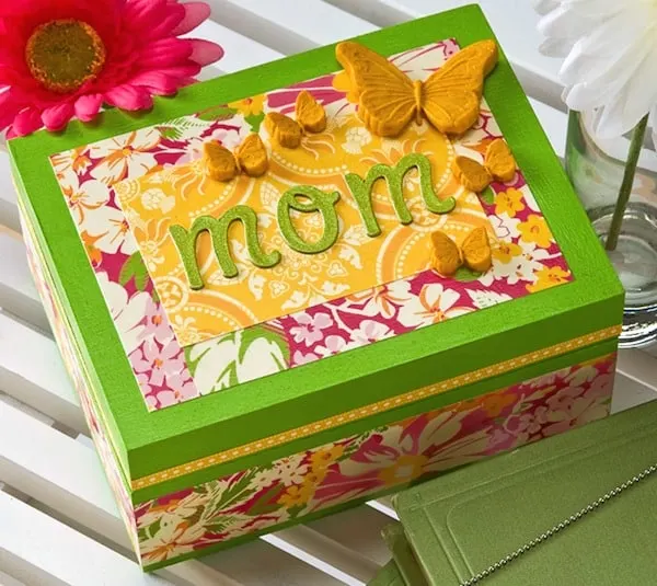 37 Most Thoughtful DIY Mothers Day Ideas  Mothers day baskets, Homemade mothers  day gifts, Mother's day diy