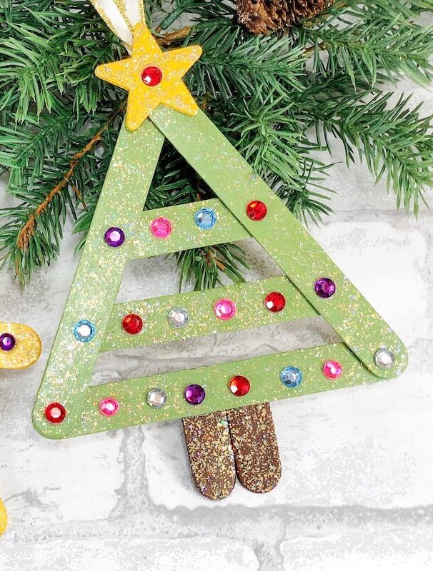 Christmas Tree Crafts For Kids: Unique Ideas They'll Love! - DIY Candy