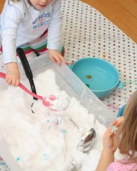 Fun Winter Activities for Preschoolers (20+ Projects!) - DIY Candy