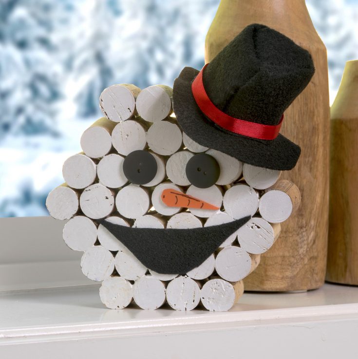 Wine cork snowman craft