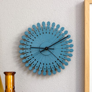 DIY Clothespin Clock