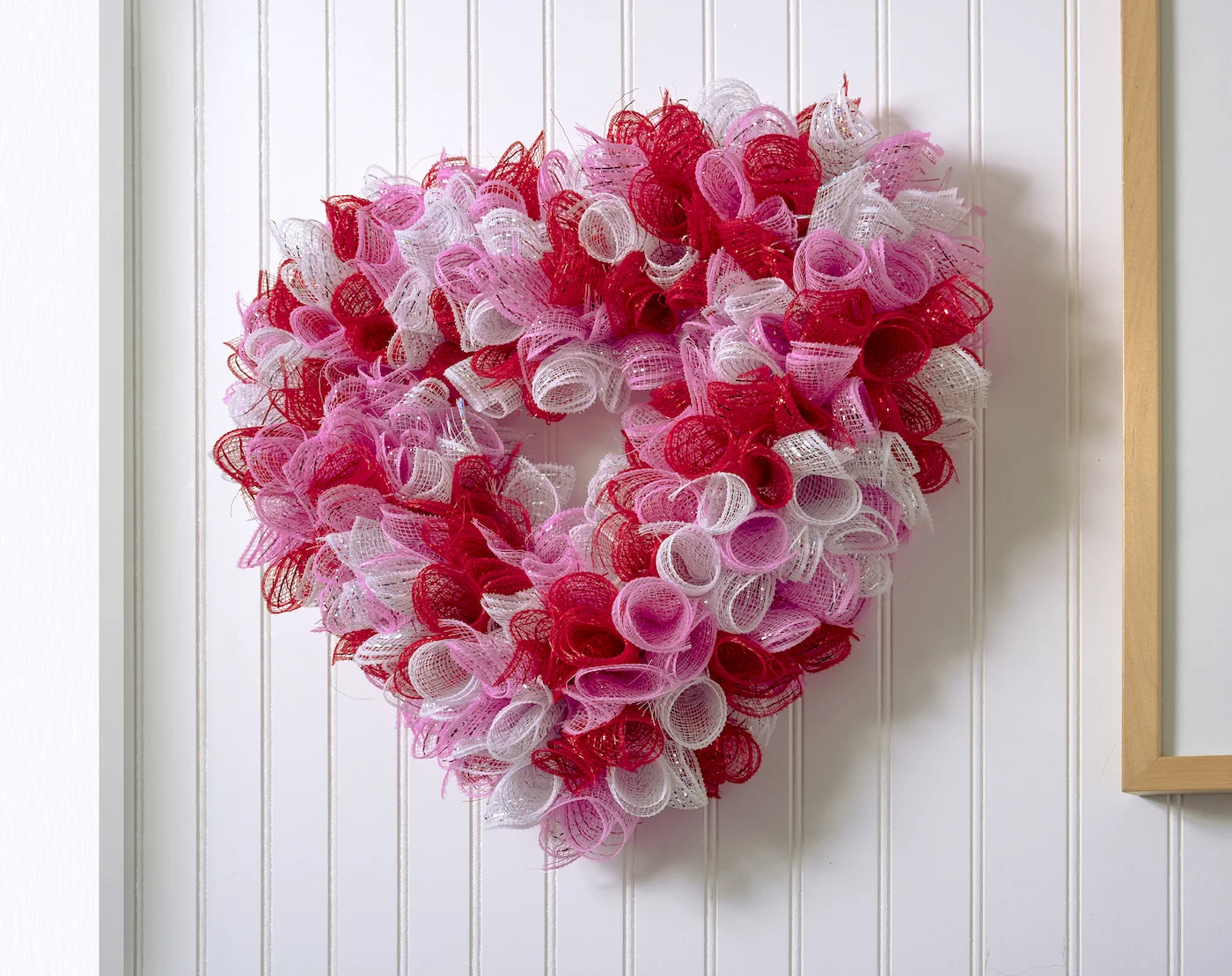 Valentine Mesh Wreath Shaped Like A Heart Diy Candy 2355