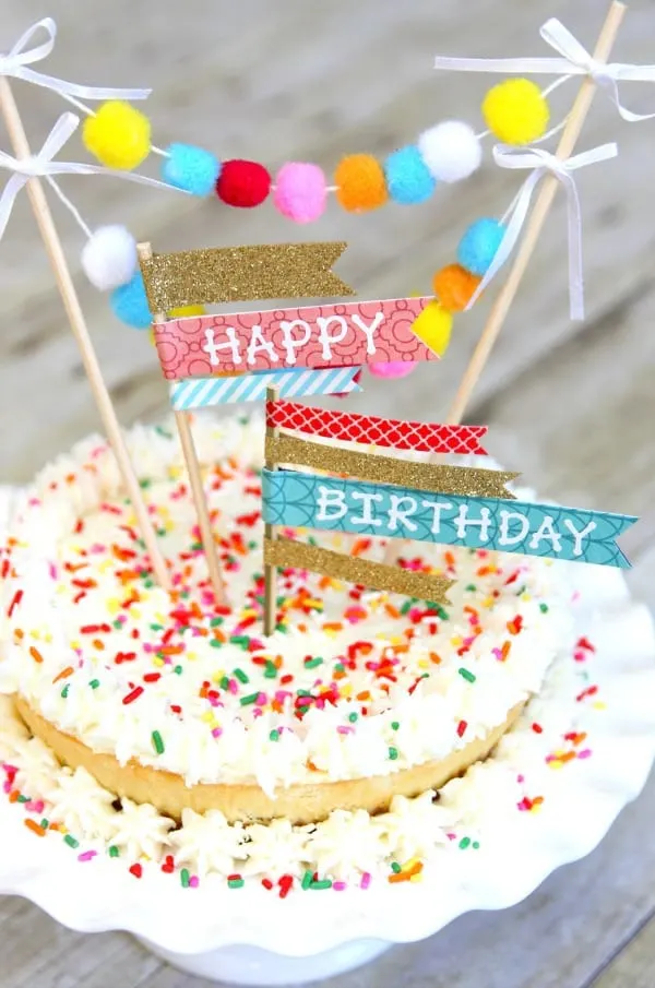 25 DIY Cake Toppers For A Variety of Special Occasions