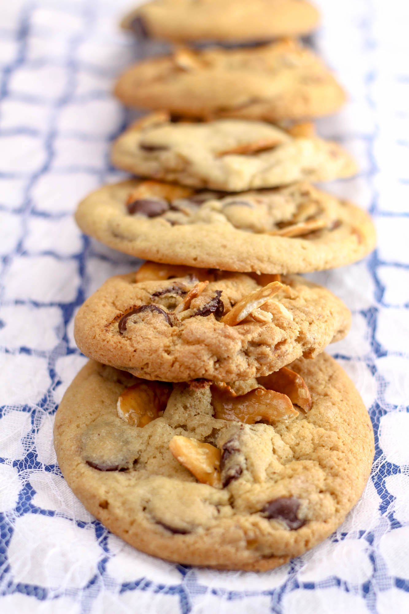 chocolate chip and bacon cookies