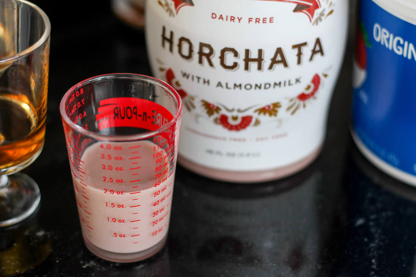 Measuring out the horchata