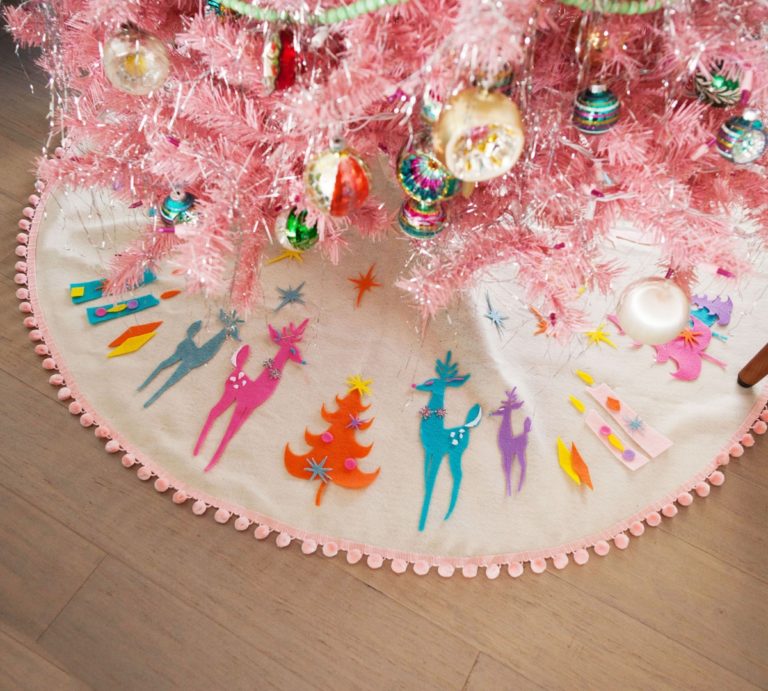 A DIY Tree Skirt Makes Memorable Christmas Decor DIY Candy