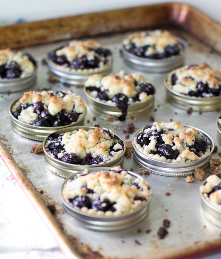 Blueberry Crisp Recipe (Individual Dessert Bites!) - DIY Candy