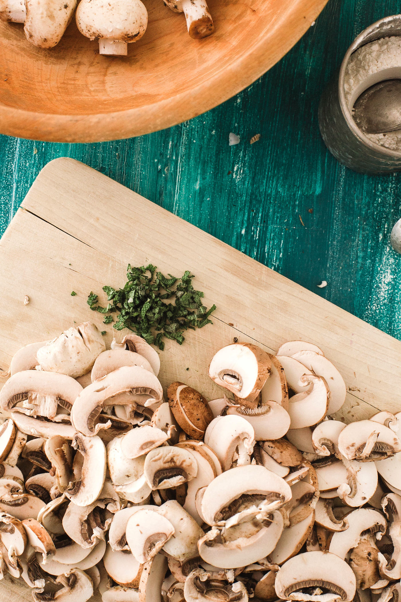 Sliced mushrooms on the cutting board