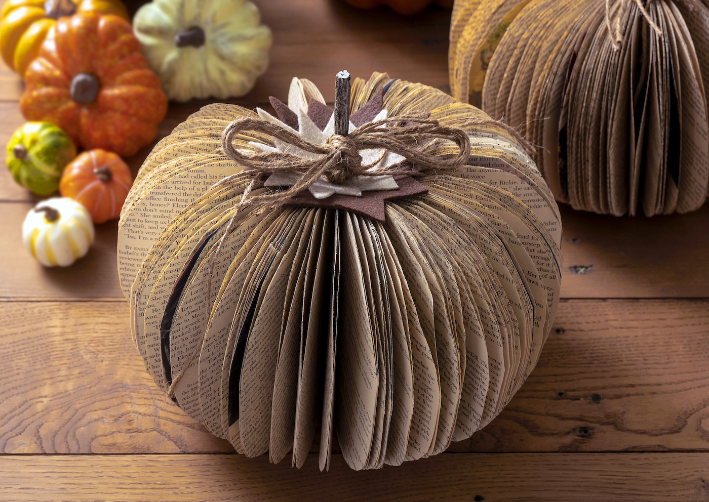 Book page pumpkin