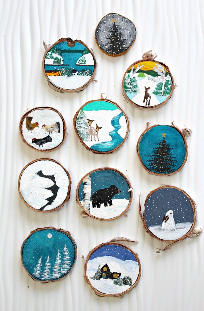 Wood Slice Ornament Ideas for Your Tree - DIY Candy