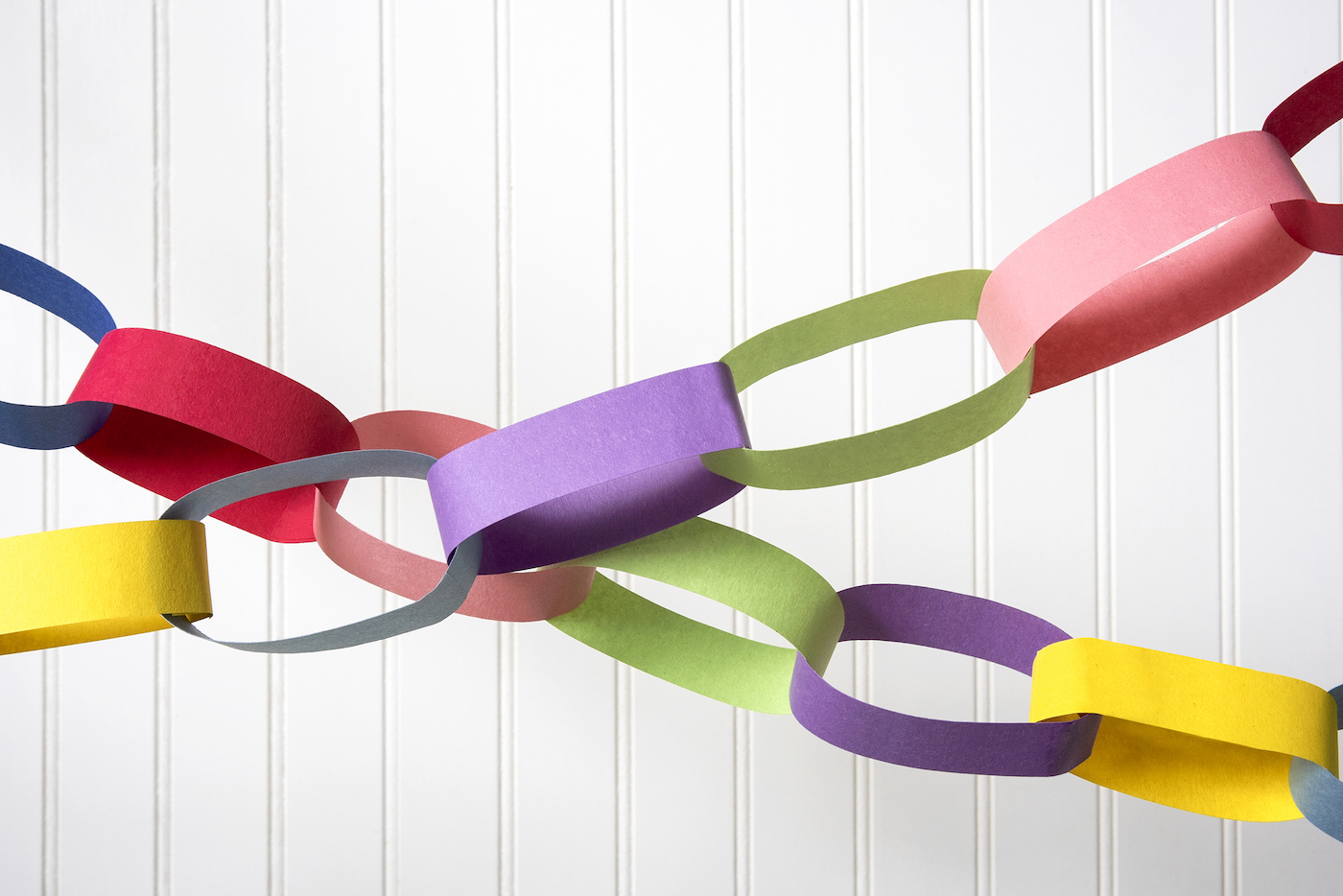 paper chain links