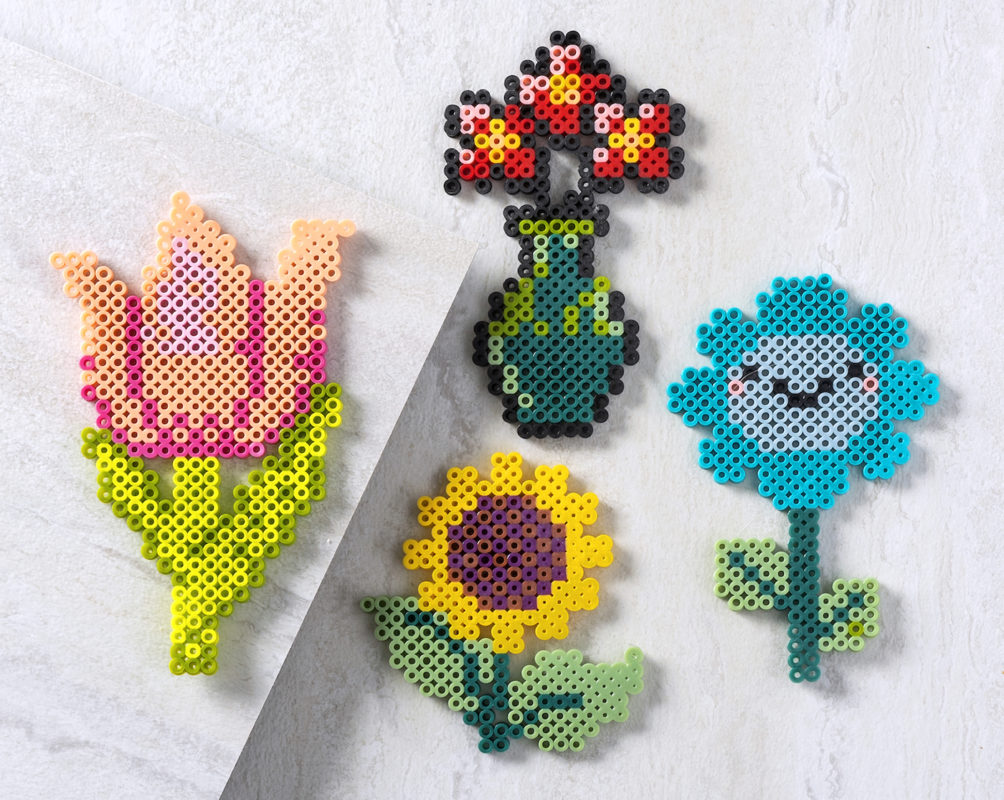 Flower Perler Beads (35+ Free Patterns!) DIY Candy